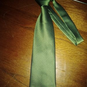 ELVEE Custom Clothing Tie.